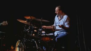 Этносфера и Устя Бутрова - Выйду за ворота, всё мхи да болота