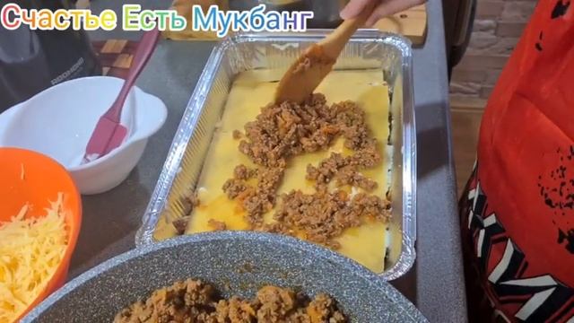 ЛАЗАНЬЯ от ВАНИ юный повар готовит ЛАЗАНЬЯ соусом Бешамель #семья #мукбанг #рецепты #рецепт #лазань