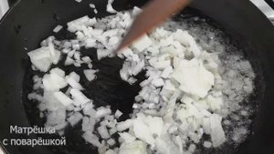 Баклажаны жареные с луком, как грибы. Самый простой рецепт. Быстро и вкусно.