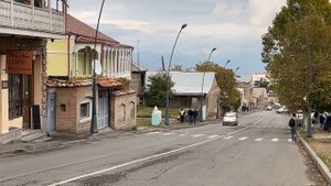 Кахетия. Осенний Телави. Прогулка по центру города. Кадр из фильма «Мимино».