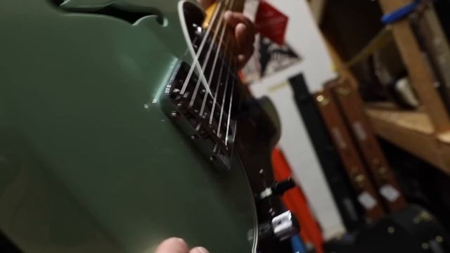 Guitar of the Day: Fender American Original 60's Telecaster Thinline Sea Foam Green смотреть онлайн