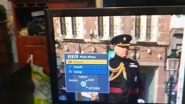 Bought the best Panasonic TX-P50VT20B Viera 50 inch Widescreen 3D Full HD Plasma TV Freeview HD смотреть онлайн