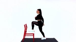 Упражнения для ног. Зашагивание на стул + подъём бедра и выпад.