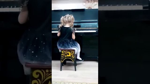 Фортепиано- открытый урок Мирославы. смотреть онлайн