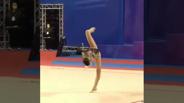 художественная гимнастика, повороты смотреть онлайн
