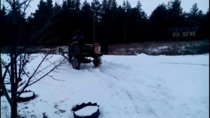 Муравей чистит снег "ковш за 30 минут"