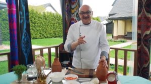 КУРИЦА - сочная, ароматная, с хрустящей корочкой и картошкой.