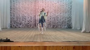 "ВАЛЕНКИ, ВАЛЕНКИ ПРЯЧЕТ МОЯ МАМЕНЬКА" исполняет Ульяна Колпакова, 12 лет