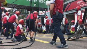 Pitstop в Формуле 1: как они успевают поменять все колеса за 2 секунды?