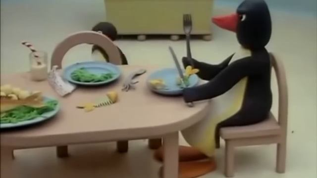 Funny Pingu Dinner Scene смотреть онлайн