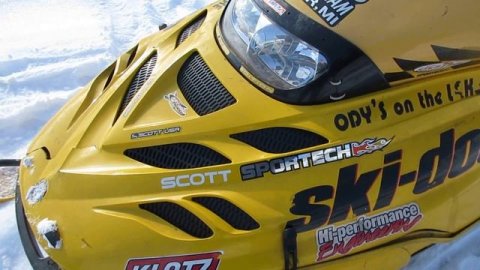 2001 SKIDOO SKI DOO MXZX 440 MXZ 440 X RACE SLED FOR SALE, PARTS ONLY NOT WHOLE MACHINE!