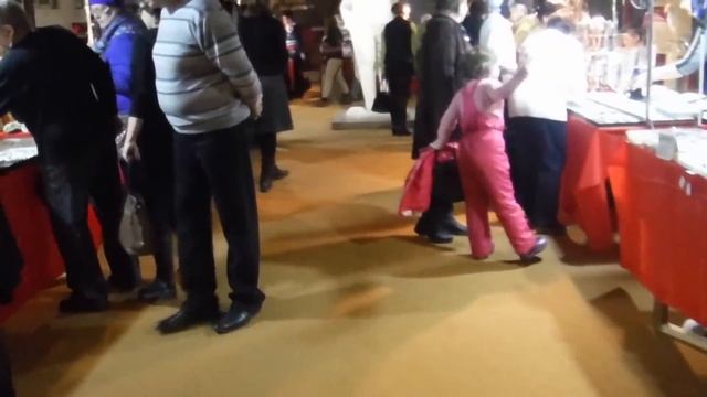 1 часть.Иду на выставку украшений из натуральных камней. смотреть онлайн