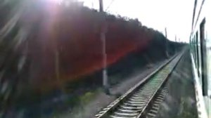 Медленно минуты уплывают в даль...
