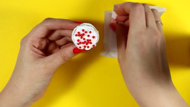 ? ТОРТ ДЛЯ КУКОЛ ? Кто это сделал? ? Крутая идея крем для торта для кукол! FIMO DIY Анна Оськина смотреть онлайн