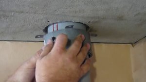 Установка противопожарной муфты