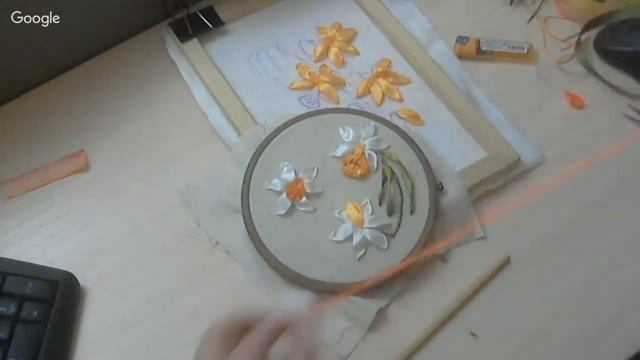 Вышиваем ЛЕНТАМИ цветок весны НАРЦИСС смотреть онлайн