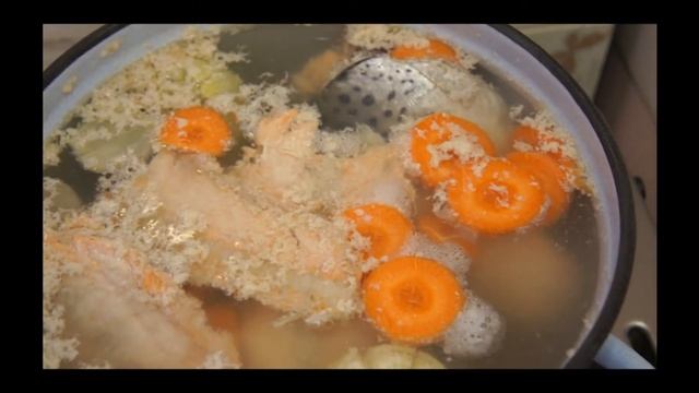 Уха из Семги #уха #семга #лосось #краснаярыба #рыба #мурманскийтурист смотреть онлайн