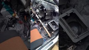 Сорвало болт на рулевой рейки калина 2