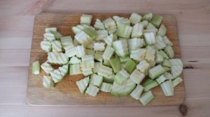 Острый салат из кабачков на зиму