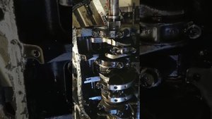 Стук в двигателе 4D56 , D4BF и т.п. Hyndai H200 , H100, H1 Mitsubishi. Лопнул коленчатый вал.