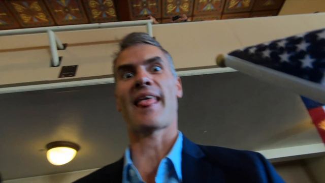 V12 Церемония получения гражданства США