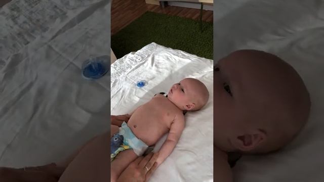 Гимнастика дома для малышей от 2 месяцев