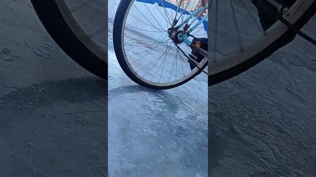 дрифт на велосипеде смотреть онлайн