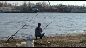 Весенняя рыбалка на донку. Активный клёв густеры.