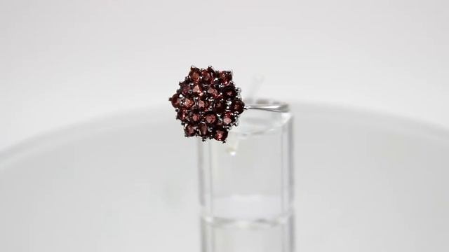 Кольцо с гранатом из серебра