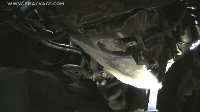 How to Remove a Oil Sump Pan & Clean Oil Pick Up Strainer смотреть онлайн