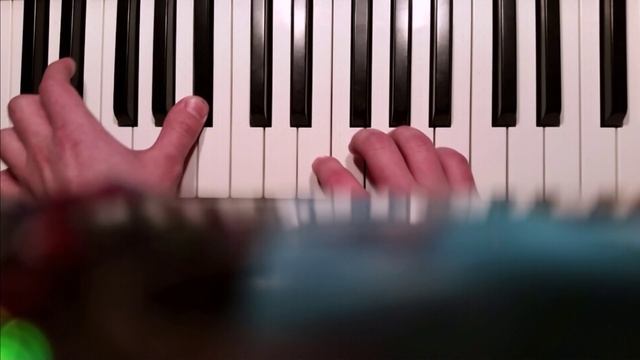 (Выпуск #1) "Одной клешнёй" PHARAOH Скр Скр и Лада Седан Баклажан Обучение Пианино смотреть онлайн