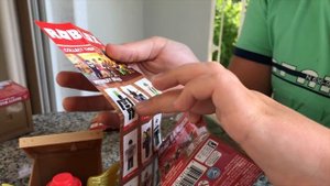 РАСПАКОВКА ИГРУШЕК РОБЛОКС Toys Free Roblox codes Для детей