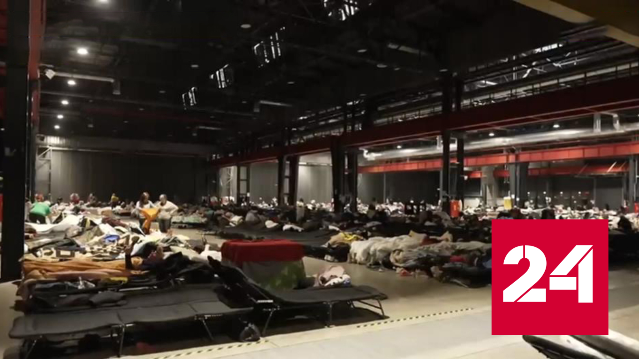 Британский парламент признал Руанду безопасной для депортации мигрантов - Россия 24