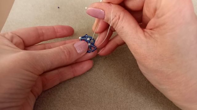 A Set Of Jewelry. Украшения из бусин и стекляруса