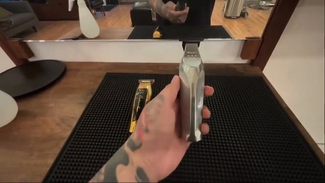 What's the Difference Between the Wahl Gold Cordless Detailer Li and Hi-Viz Trimmer? смотреть онлайн