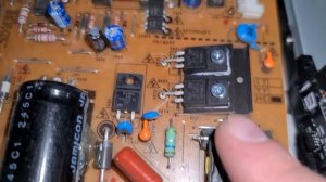 Геморойный телевизор LG 42LM640T-ZA