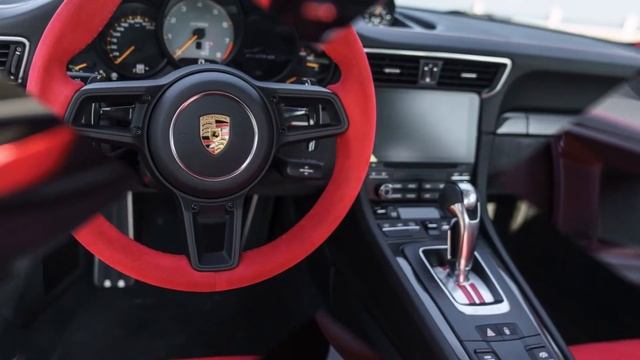 Video: 2018 Porsche 911 GT2 RS 'Weissach' #Porsche #GT2 #RS #Weissach #tuning смотреть онлайн