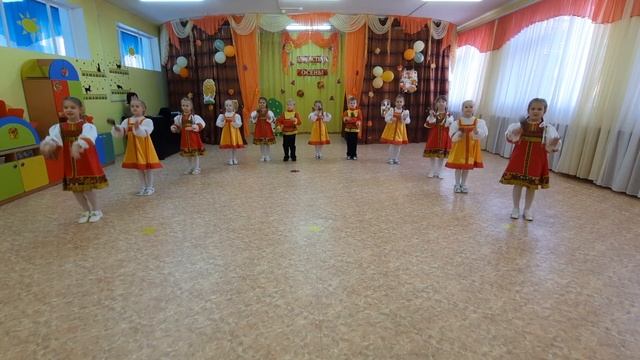 ДОУ 31, ансамбль "Маленькие звездочки". "Расписные ложечки" смотреть онлайн