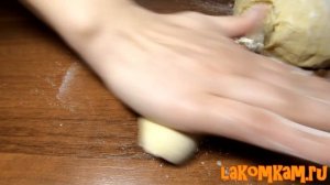 Калачи на сметане в духовке (затраты 55 рублей). Рецепт к чаю