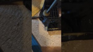 Заміна (від'єднання) троса селектора АКПП Volkswagen Tiguan