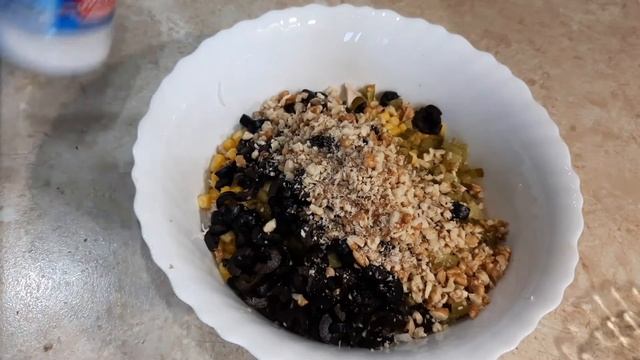 САЛАТ НА НОВЫЙ ГОД 2023?Елочная Игрушка смотреть онлайн