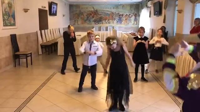 Likee Party флешмоб 1