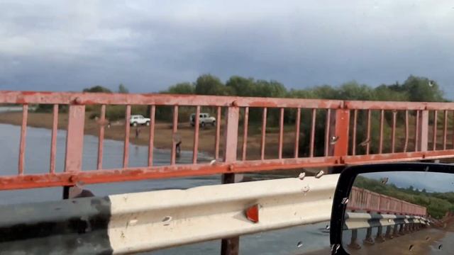 Необычный мост у поселка Каринторф смотреть онлайн