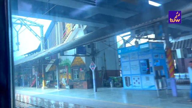 ✅ See Why AC Local Train is Perfect for Mumbai Weather | Better than Ola Uber | Thane CSMT Journey