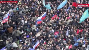 Симферополь Столкновения возле парламента Крыма