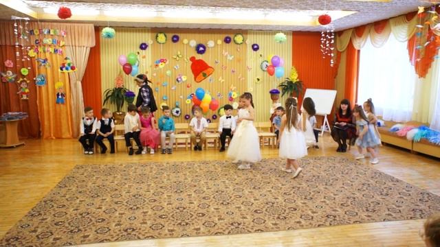 Выпускной в детском саду №76 гр.№6 Золотая рыбка смотреть онлайн