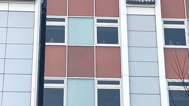 Ноябрьские артисты поздравили СПИД-Центр с наступающим Новым годом смотреть онлайн