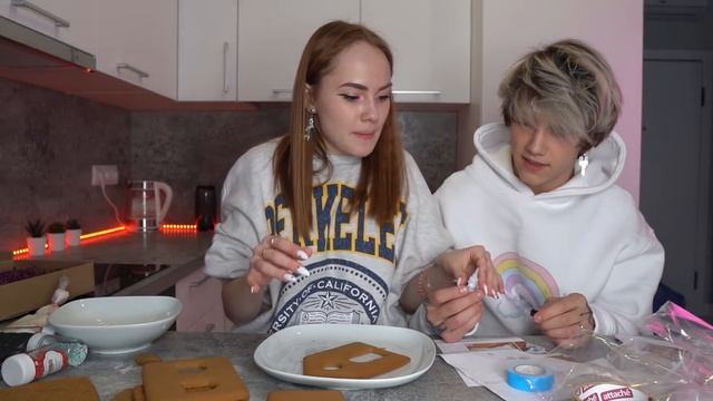 ПОСТРОИЛИ С ПАРНЕМ СОБСТВЕННУЮ КВАРТИРУ/ НОВОЕ ЖИЛЬЕ смотреть онлайн