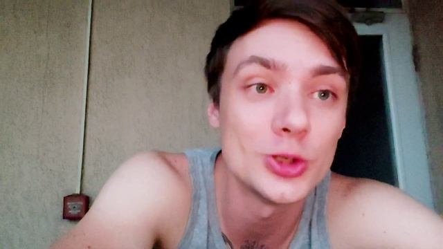 6 летний мальчик спас сестру от собаки/Герои существуют