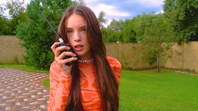 Мой Друг Идет на 100 Свиданий за 24 Часа! Встречаюсь с Каждой Девушкой из Фильма смотреть онлайн